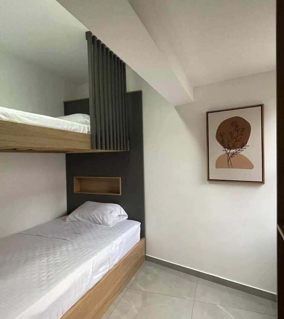 Hotel Casa Kreenty Cali 4*,